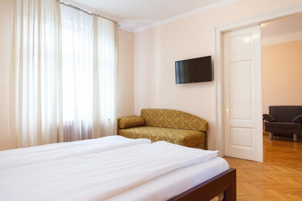 Central Belgrade Apartments 1 Номер фото